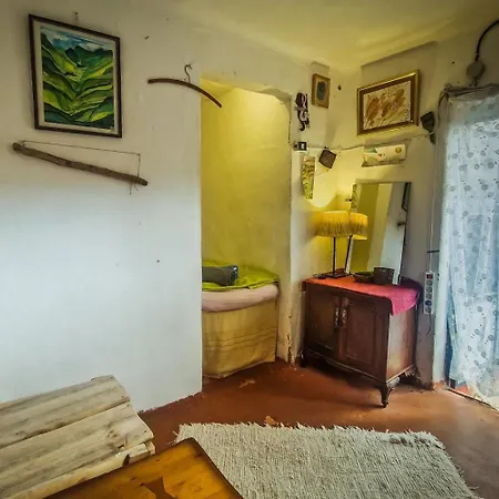 Camino Art House Δωμάτια σε οικογενειακή κατοικία *