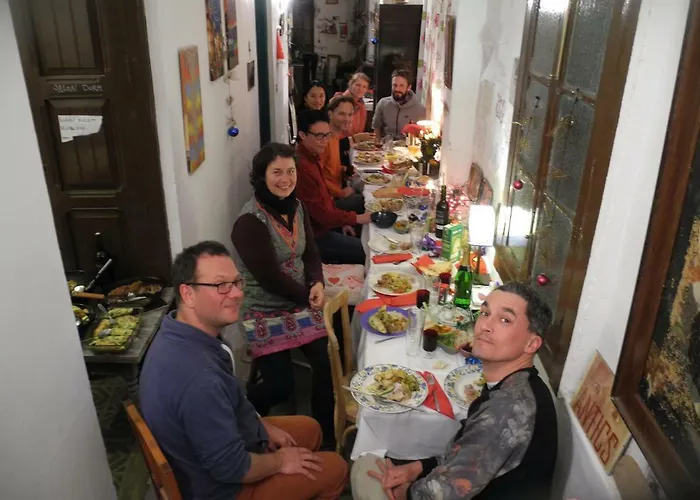 Camino Art House *
