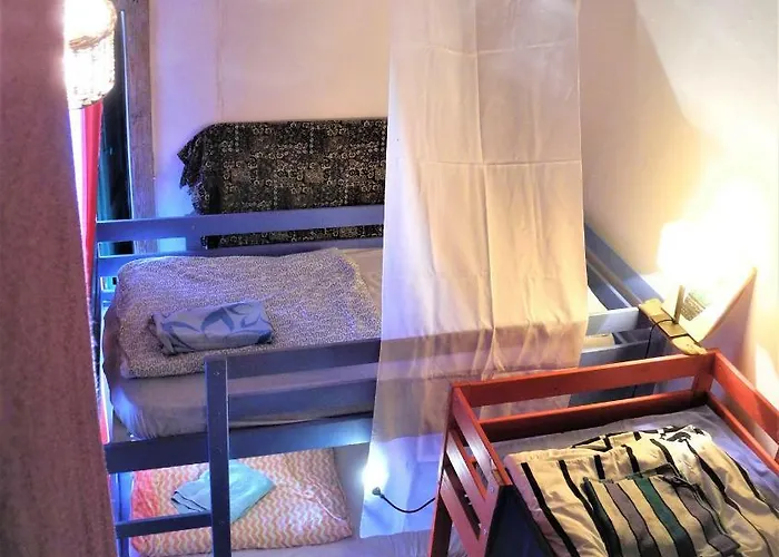 Privatunterkunft Camino Art House *